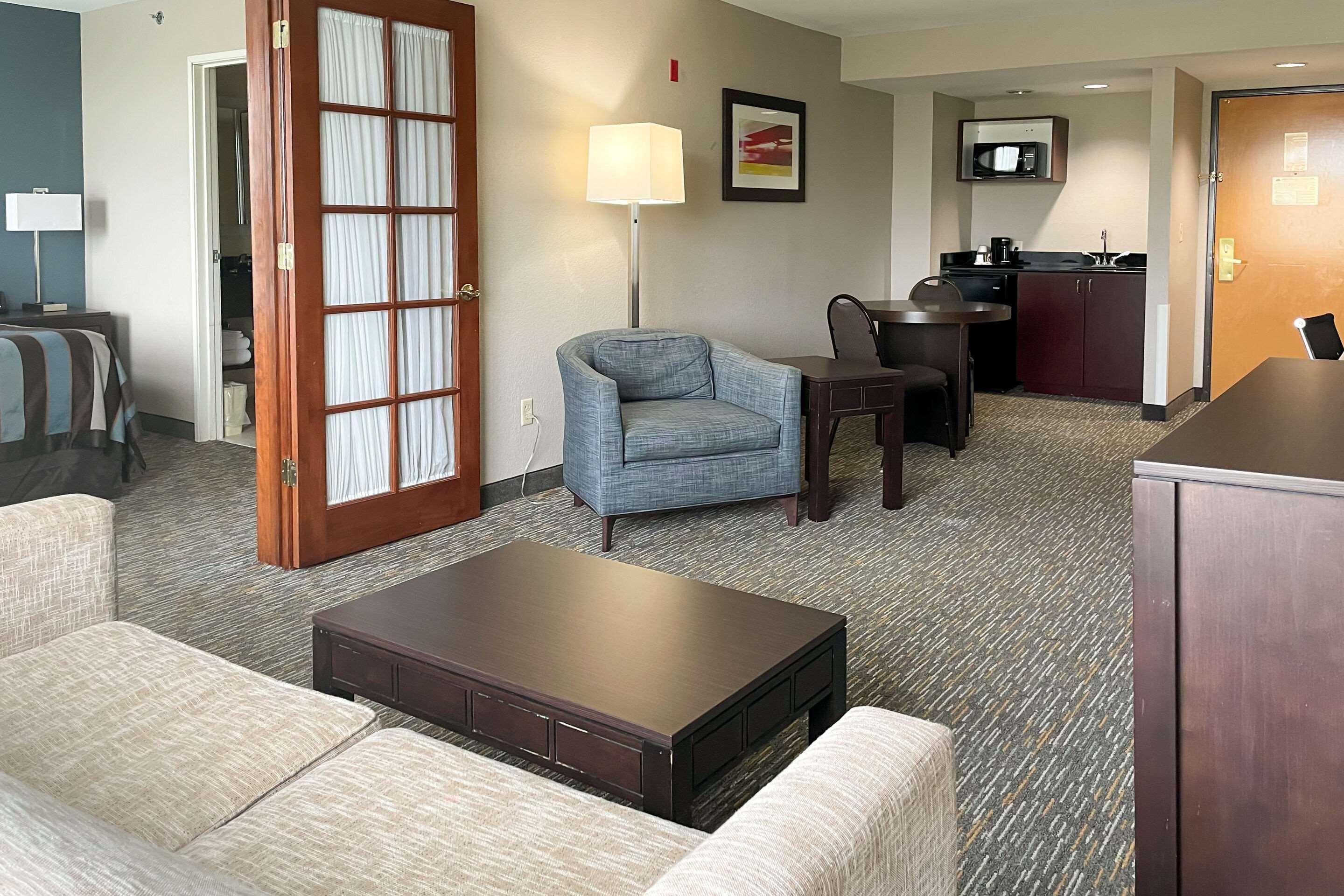 Hotel Comfort & Grand Blanc-flint